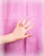 Load image into Gallery viewer, Wavy Oval Titanium Ring
