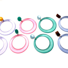 Load image into Gallery viewer, Clear &amp; Lilac Moonglow Iris Earrings