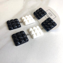 Load image into Gallery viewer, Black &amp; White Waffle Retro Statement Earrings