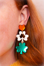 Load image into Gallery viewer, Shamrock Jig