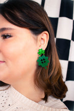 Load image into Gallery viewer, Lovely Clover
