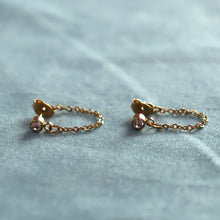 Load image into Gallery viewer, Titanium Looping Gem Stud Earrings