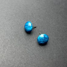 Load image into Gallery viewer, Peacock Capiz Glow Retro Button Stud Earrings