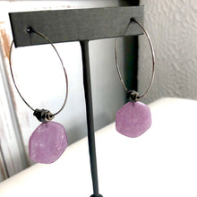 Load image into Gallery viewer, Marbled Lavender Ice Chip Gun Metal Hoop Earrings