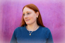 Load image into Gallery viewer, Pearl Sparkly Shell Titanium Necklace