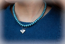 Load image into Gallery viewer, The Queens Shimmering Necklace