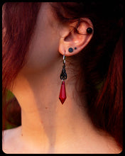 Load image into Gallery viewer, Beaded Blood-drop Earrings