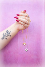 Load image into Gallery viewer, The Queens Shimmering Necklace