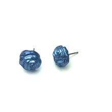 Load image into Gallery viewer, Midnight Blue Pearl Rose Button Stud Earrings