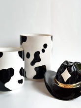 Load image into Gallery viewer, Cow Print Vase