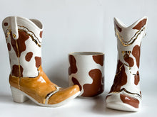 Load image into Gallery viewer, Cow Print Vase
