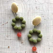 Load image into Gallery viewer, Cream Olive Daisy &amp; Pink Moonglow Retro Statement Earrings