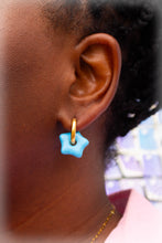 Load image into Gallery viewer, Titanium Puffy Star Earrings