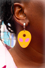 Load image into Gallery viewer, Alien Mismatched Acrylic Statement Earrings