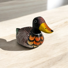 Load image into Gallery viewer, Rustic Mallard Duck Carving