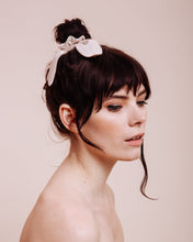 Load image into Gallery viewer, The Dolly - Scrunchie Tie