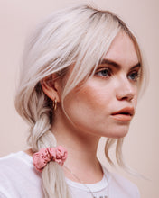Load image into Gallery viewer, Delta Dawn - Mini Scrunchie