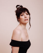 Load image into Gallery viewer, Devil in Disguise: Champagne - Scrunchie