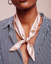 Load image into Gallery viewer, Champagne Supernova - Scarf Tie