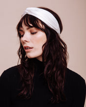 Load image into Gallery viewer, White Coyote - Headwrap