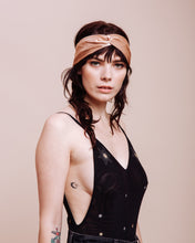 Load image into Gallery viewer, Champagne Supernova - Headwrap
