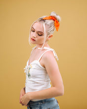 Load image into Gallery viewer, Poppy - Scrunchie Tie