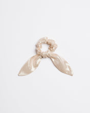 Load image into Gallery viewer, The Dolly - Scrunchie Tie