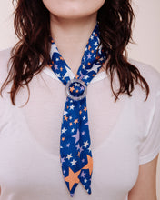 Load image into Gallery viewer, Silver Glitzy Scarf Slide