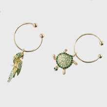 Load image into Gallery viewer, Palm Beach wine charms