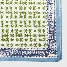 Load image into Gallery viewer, Dot print tablecloth, green
