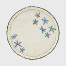 Load image into Gallery viewer, Straw star placemat, set of four