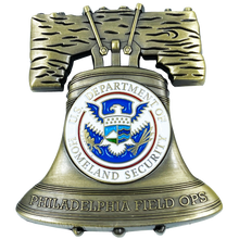 Load image into Gallery viewer, BL12-017 CBP Field Operations Philly Liberty Bell Philadelphia Field Office Challenge Coin