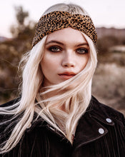 Load image into Gallery viewer, Fox on the Run - Headwrap