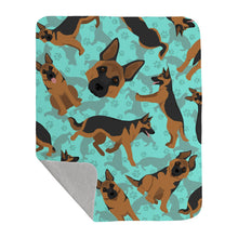 Load image into Gallery viewer, German Shepherd Quilted Blanket 50x60