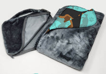 Load image into Gallery viewer, German Shepherd Soft Travel Blanket with Bag
