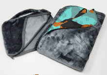 Load image into Gallery viewer, Black and Tan Yorkie Soft Travel Blanket with Bag