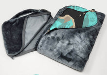 Load image into Gallery viewer, Black and Silver German Shepherd Soft Travel Blanket with Bag