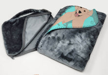 Load image into Gallery viewer, Yellow Labrador Retriever Soft Travel Blanket with Bag