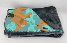 Load image into Gallery viewer, Apricot Pug Soft Travel Blanket with Bag