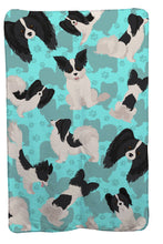 Load image into Gallery viewer, Black and Whtie Papillon Soft Travel Blanket with Bag