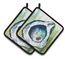Load image into Gallery viewer, Blue Rock Oyster Pot Holders - Set of 2 Decorative Kitchen Helpers | Made in the USA MW1308PTHD