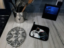 Load image into Gallery viewer, Boston Terrier Spot in the Sun Pot Holders - Set of 2 Decorative Kitchen Helpers | Made in the USA MW1315PTHD