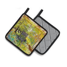 Load image into Gallery viewer, Streetcar End of the Line Pot Holders - Set of 2 Decorative Kitchen Helpers | Made in the USA MW1326PTHD