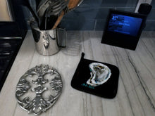 Load image into Gallery viewer, Lucky Oyster Pot Holders - Set of 2 Decorative Kitchen Helpers | Made in the USA MW1336PTHD