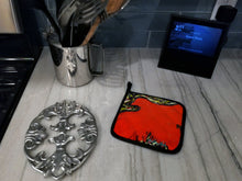 Load image into Gallery viewer, Scared Crow Pot Holders - Set of 2 Decorative Kitchen Helpers | Made in the USA MW1348PTHD