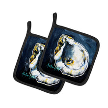 Load image into Gallery viewer, Blue Star Oyster Pot Holders - Set of 2 Decorative Kitchen Helpers | Made in the USA