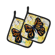 Load image into Gallery viewer, Butterfly Breeze Pot Holders - Set of 2 Decorative Kitchen Helpers | Made in the USA