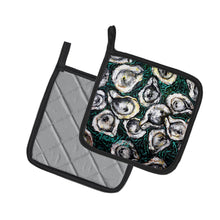 Load image into Gallery viewer, Oyster Lily Pot Holders - Set of 2 Decorative Kitchen Helpers | Made in the USA