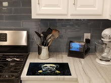 Load image into Gallery viewer, Pug It Out Glass Cutting Boards – Durable, Decorative Kitchen Art