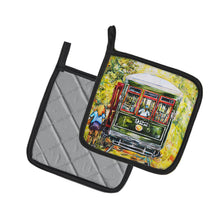 Load image into Gallery viewer, Saint Charles No. 922 Streetcar Pot Holders - Set of 2 Decorative Kitchen Helpers | Made in the USA